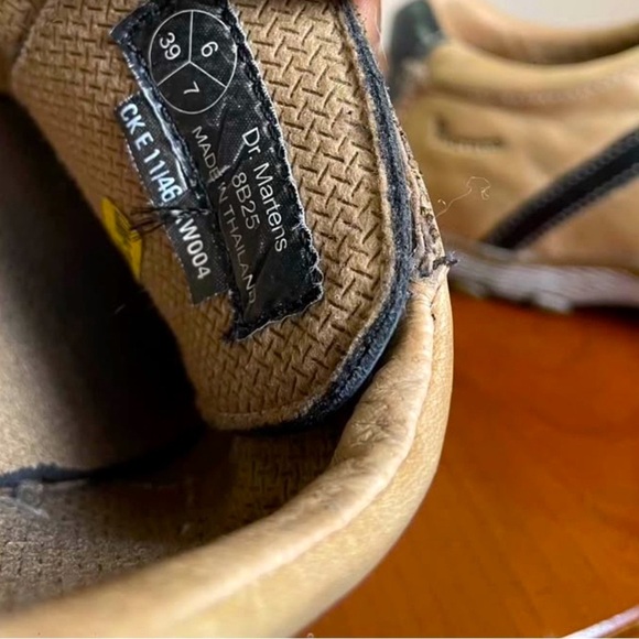 Vintage Unisex Dr. Martens 8B25 Tan Leather Comfort Walking Shoes | US 7 - Picture 7 of 8